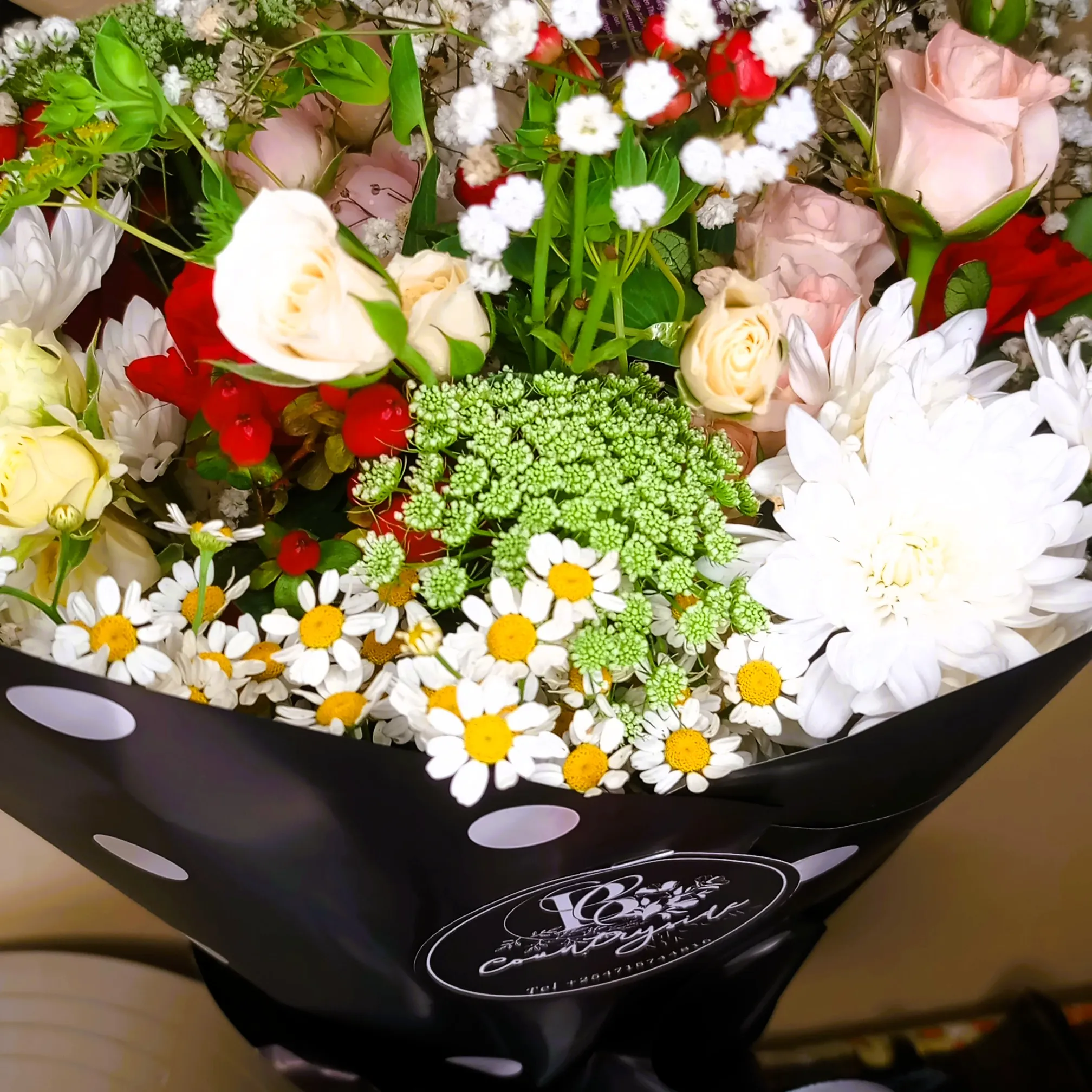 Sweet & Healthy Delight Basket